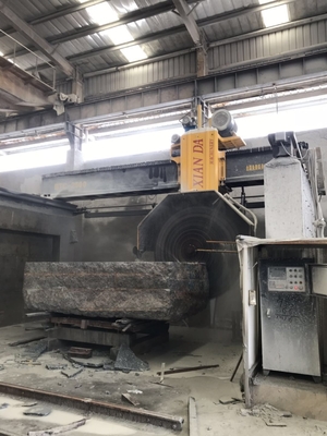 জল খরচ 15m3/H গ্রানাইট এবং মার্বেল জন্য ব্লক কাটার মেশিন মোট ক্ষমতা 57/67kw