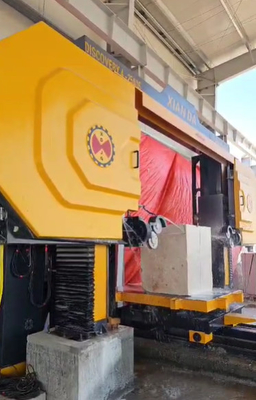 Xianda 4 অক্ষ সিএনসি একক ডায়মন্ড ওয়্যার Saw Machine প্রোফাইলিং জন্য