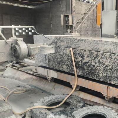 ইঞ্জিন মোটর গিয়ার সিই সার্টিফাইড 380V/50Hz 11KW 6000kg সহ জিয়ানডা নিউ সিএনসি ডায়মন্ড ওয়্যার স মেশিন পাথর কাটার জন্য