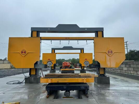 পিএলসি কন্ট্রোল ডায়মন্ড ওয়্যার সেগ মেশিন 3000 × 3000 × 1500 মিমি মার্বেল এবং গ্রানাইট ব্লক বিভাজন জন্য সিঙ্ক্রোনিক স্ক্রু ড্রাইভ সঙ্গে